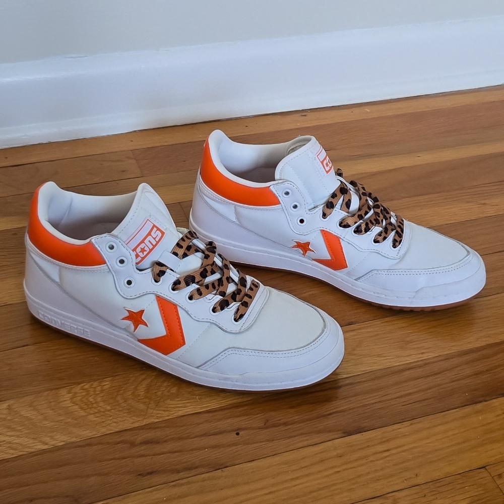 Converse Cons Fastbreak white and orange ankle mid top leather shoes